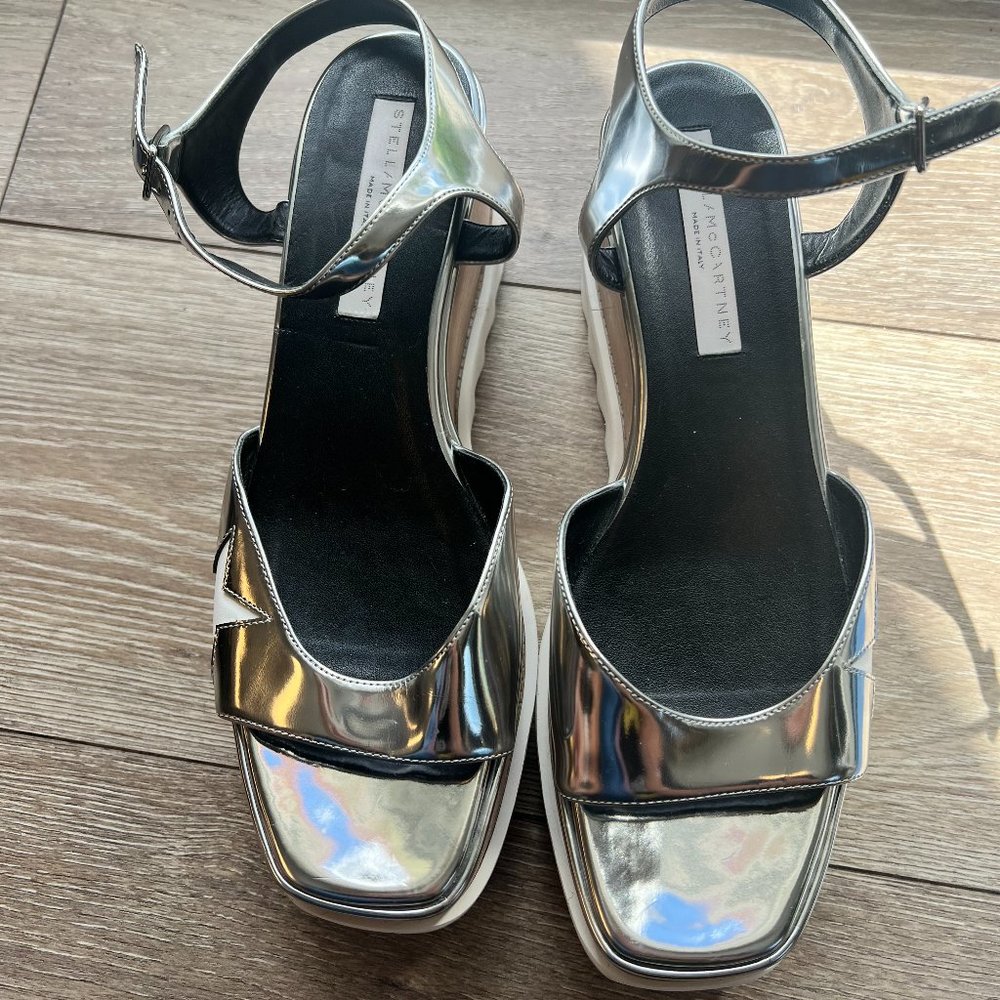 Stella McCartney Elyse star wood platform sandals size 40